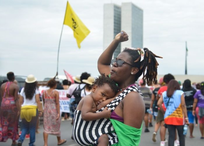 Brasília - Marcha das Mulheres Negras Contra o Racismo, a Violência e pelo Bem Viver em Brasília, reúne mulheres de todos os estados e regiões do Brasil (Marcello Casal Jr/Agência Brasil)